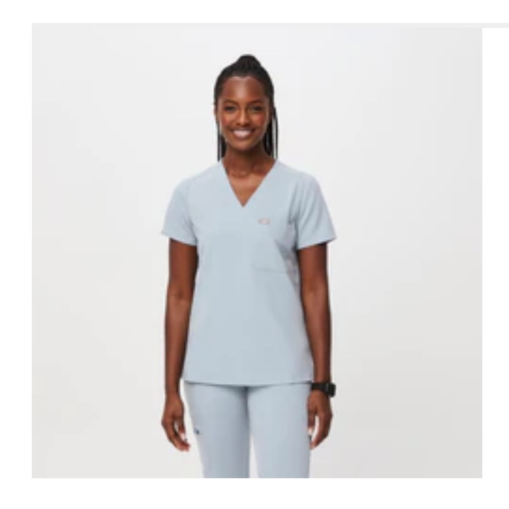 women's Dusty Blue Catarina™ - One-Pocket Scrub Top - S / Dusty Blue